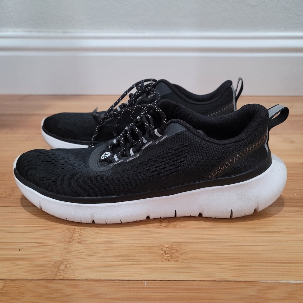 Cole Haan ZeroGrand Journey Black Running Shoes Sneakers W22728 Womens Size 7